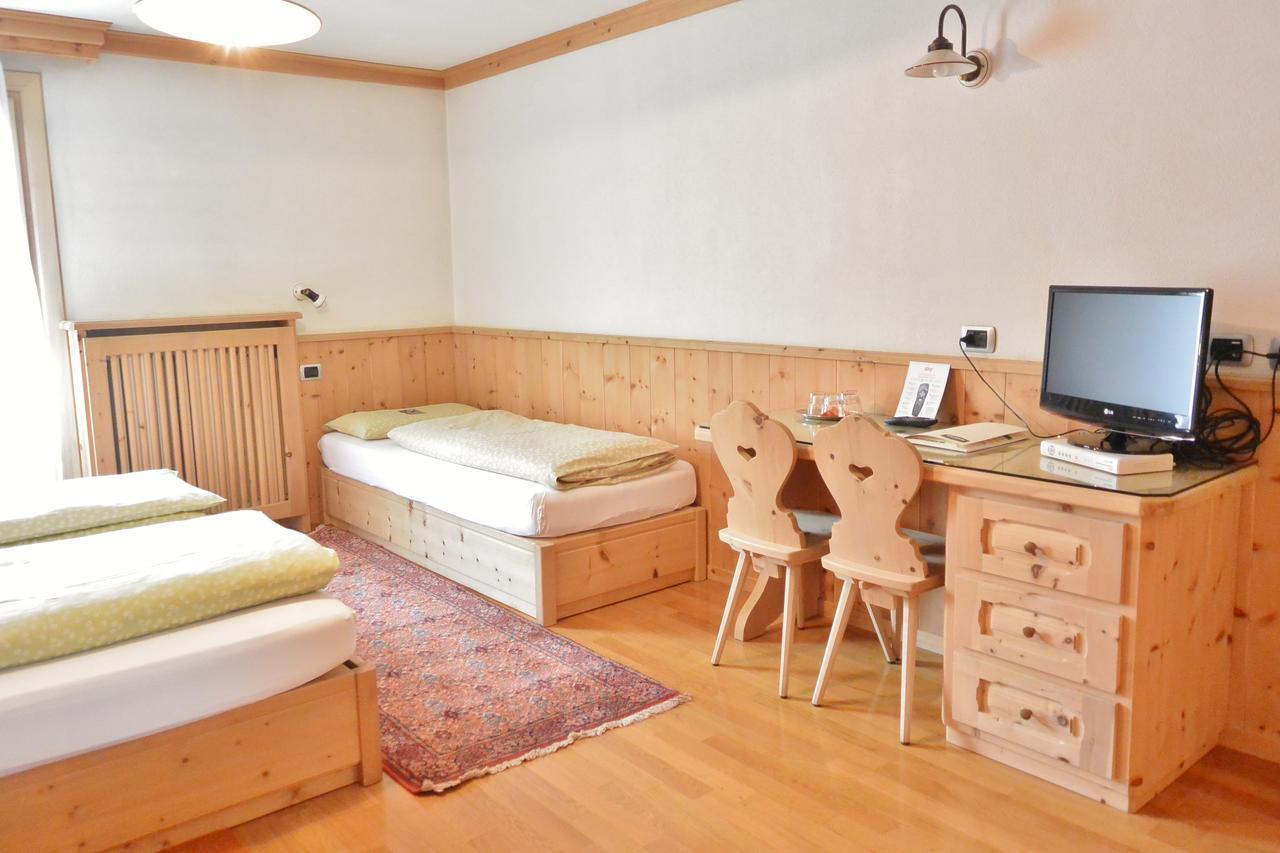 Hotel Garni Al Plan Livigno Exteriér fotografie