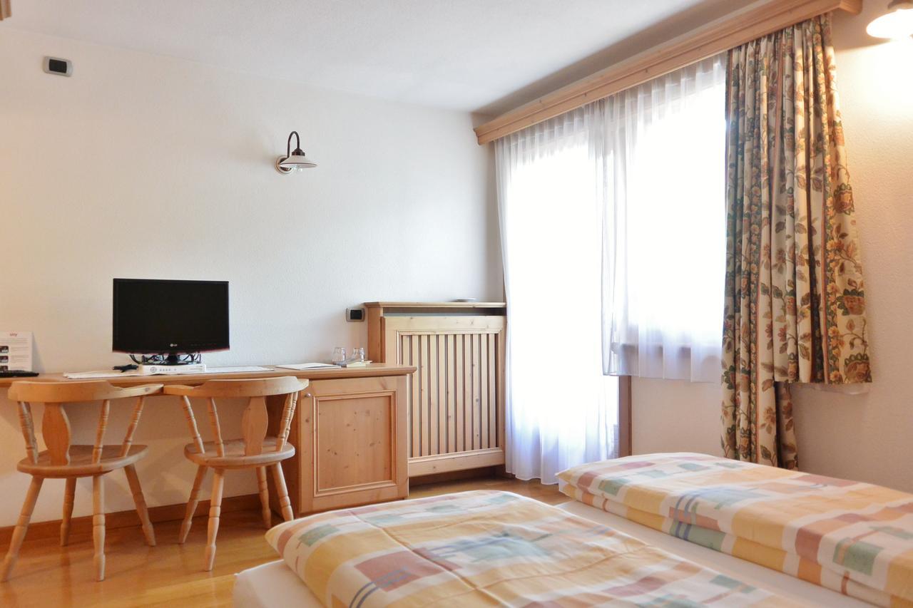 Hotel Garni Al Plan Livigno Exteriér fotografie
