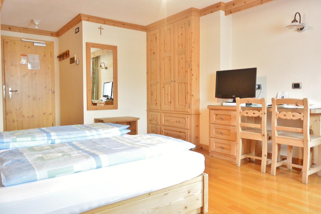Hotel Garni Al Plan Livigno Exteriér fotografie
