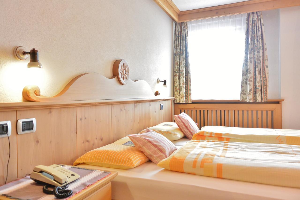 Hotel Garni Al Plan Livigno Exteriér fotografie