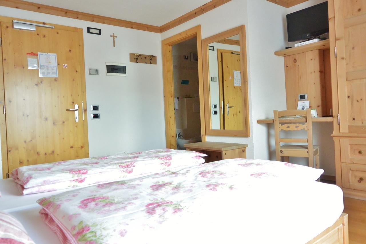 Hotel Garni Al Plan Livigno Exteriér fotografie