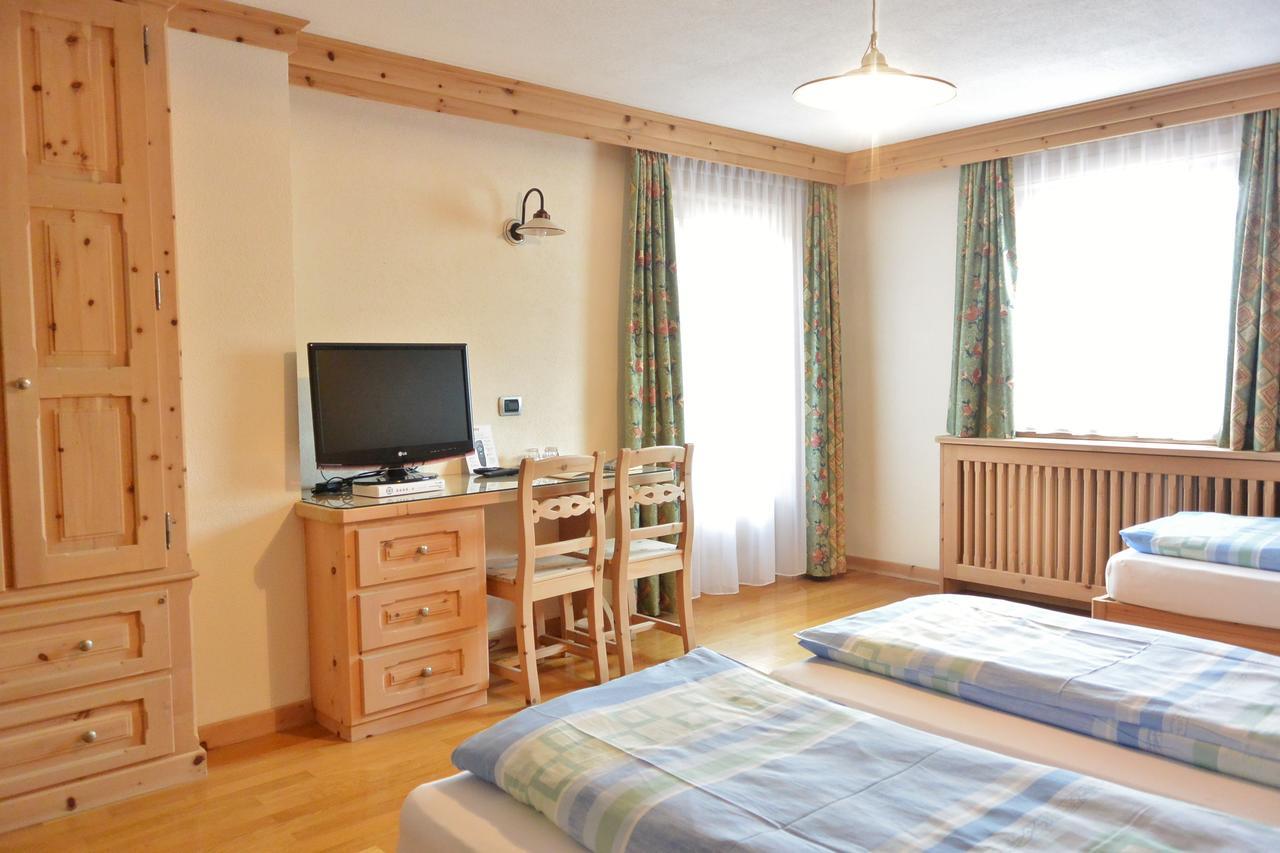 Hotel Garni Al Plan Livigno Exteriér fotografie